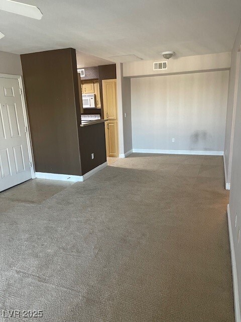 Building Photo - 8000 W Badura Ave