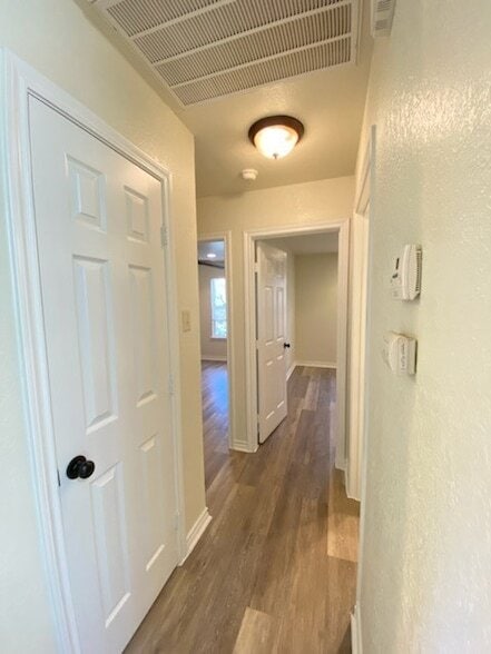 Building Photo - 514 Euclid St