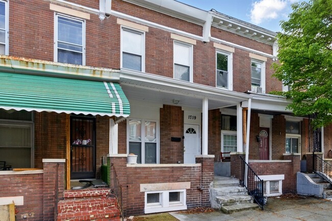 Building Photo - 1719 Darley Ave