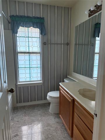 Building Photo - 4101 White Swan Dr