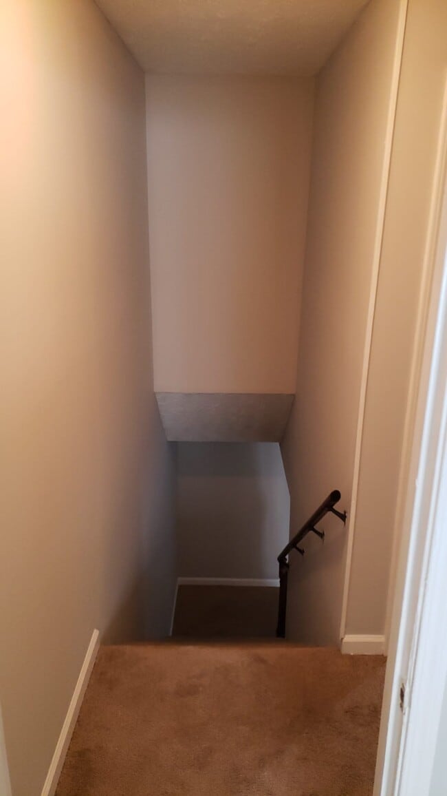 Building Photo - 2259 Salt Springs Pl