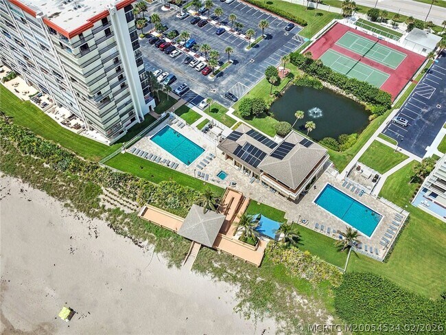 Building Photo - 10680 S Ocean Dr