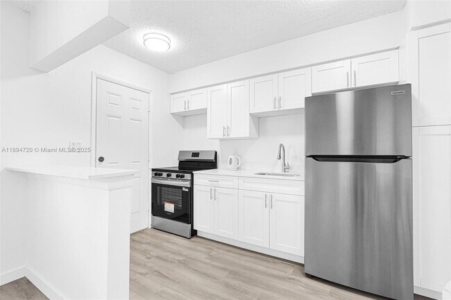 Building Photo - 13210 Memorial Hwy