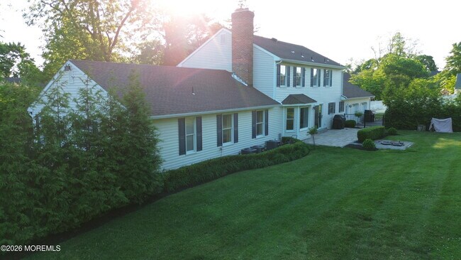 Building Photo - 220 Branch Ave