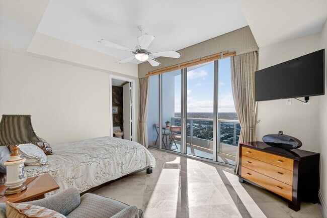 Building Photo - 1600 S Ocean Blvd