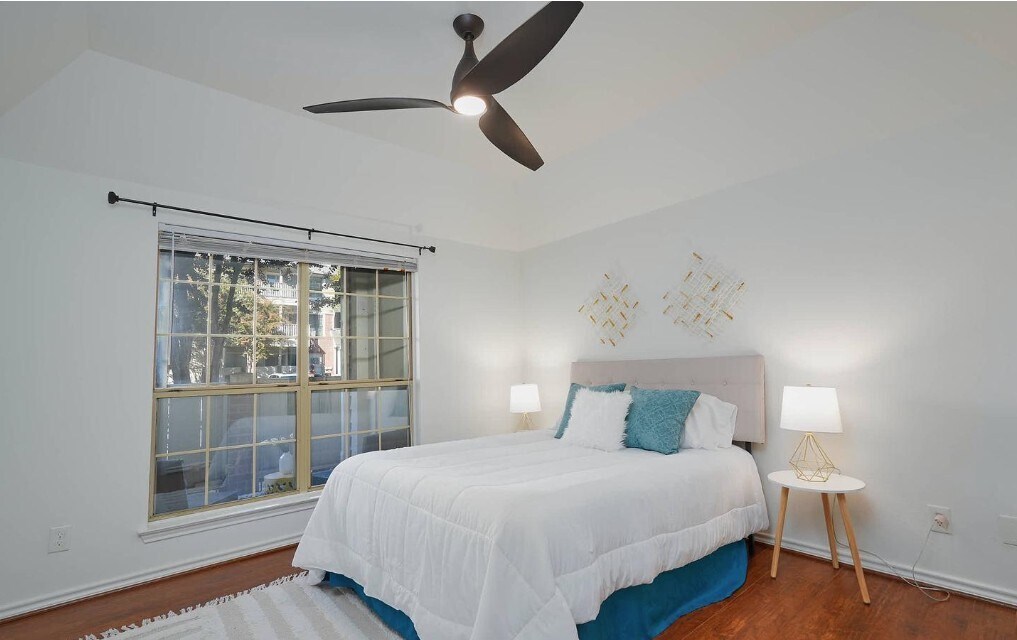 Building Photo - 3922 Penderview Dr