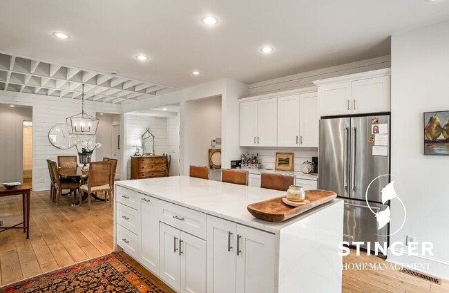 Building Photo - 174 Spanish Point Dr