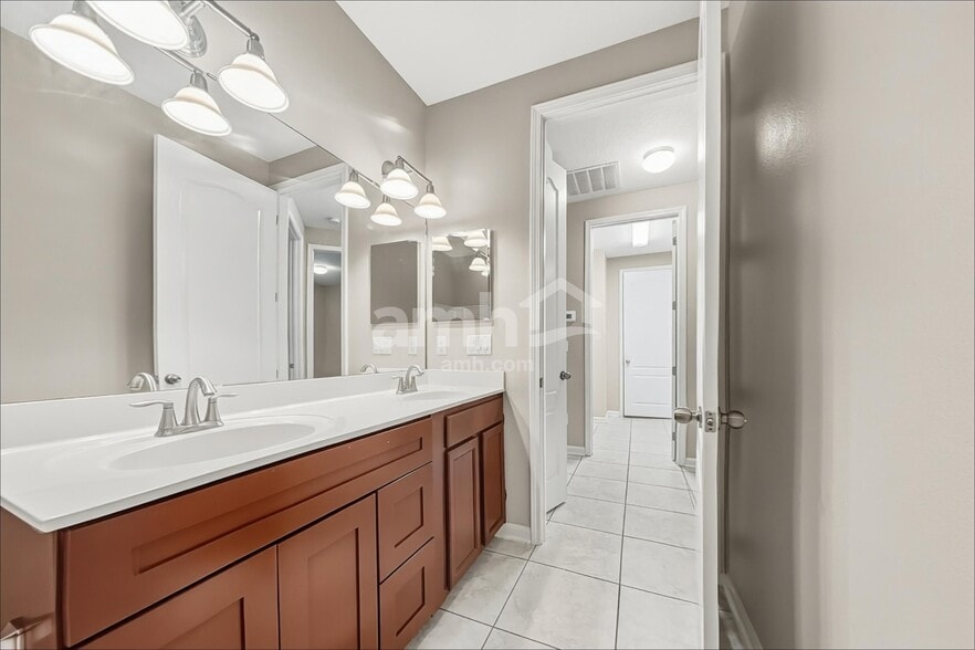 Building Photo - 3786 Ringneck Dr