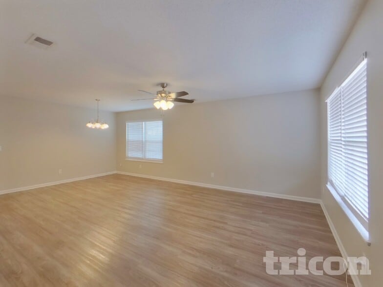 Building Photo - 237 Tea Olive Ave