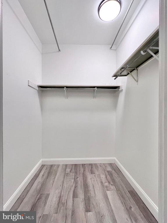 Building Photo - 515 S 12th St