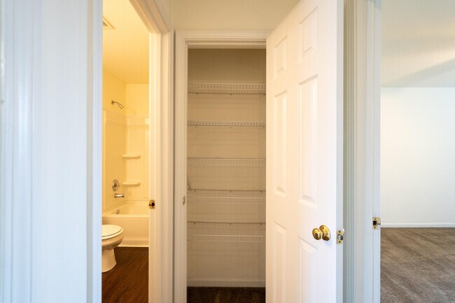 Building Photo - 3509 Delmar Ct