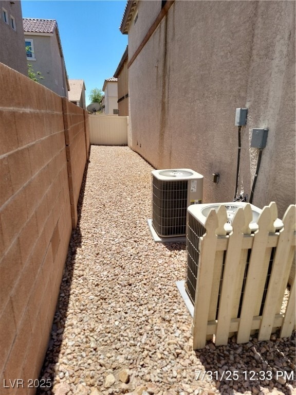 Building Photo - 8228 Amphora St