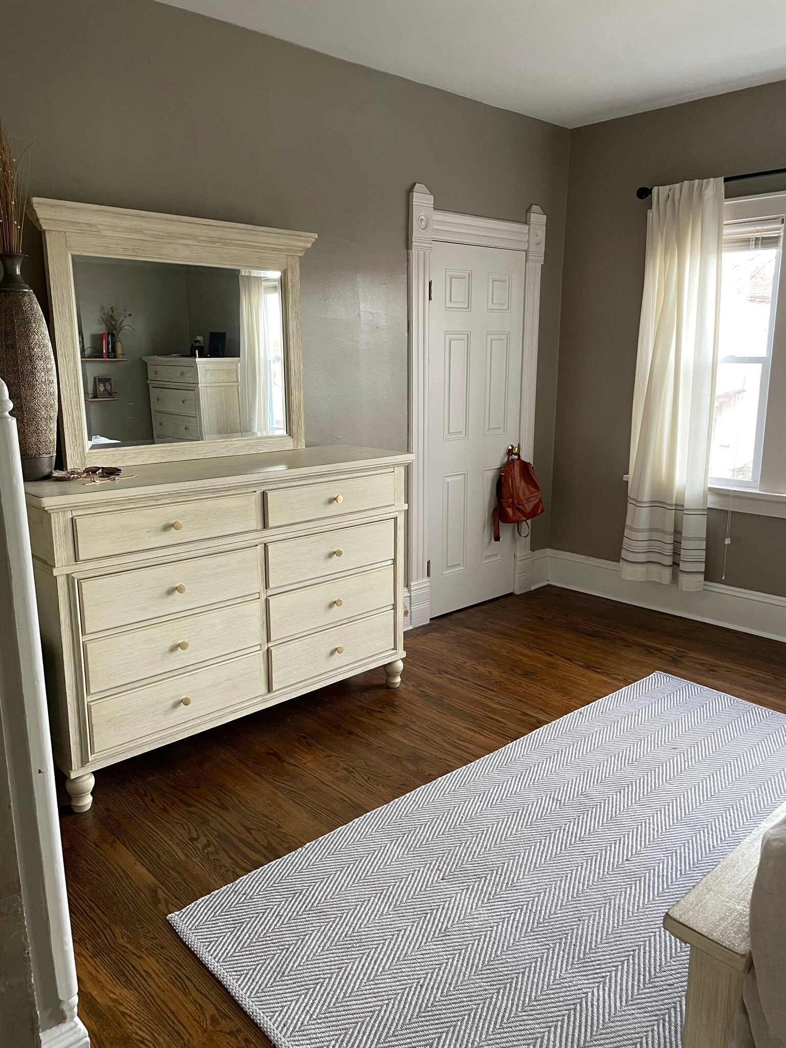 Building Photo - 1025 E Hamilton St