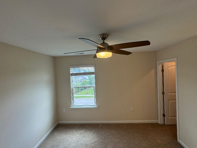 Building Photo - 925 Lemster Lane