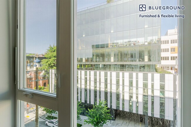 Building Photo - 1255 Harrison St