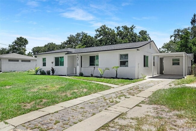 Building Photo - 2318 S Hubert Ave
