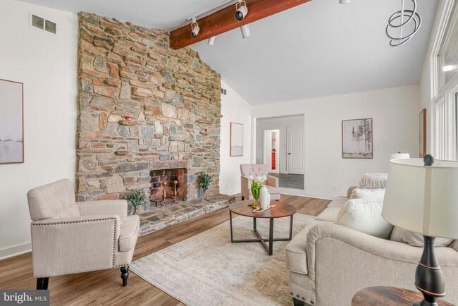 Building Photo - 15444 Old Marshall Hall Rd
