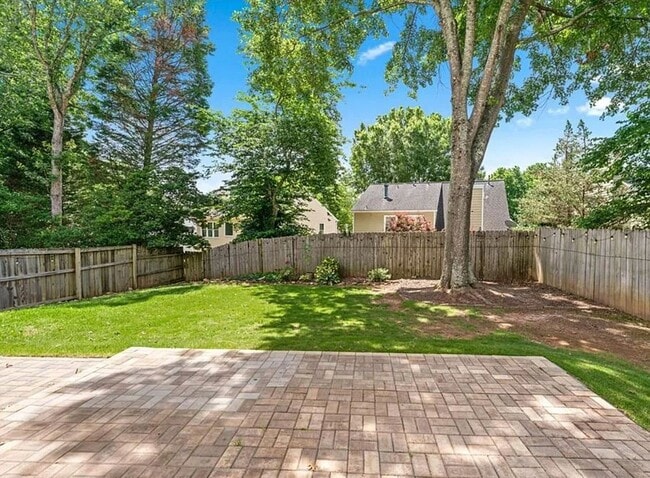 Building Photo - Charming 3BR Home in Johns Creek Georgia!