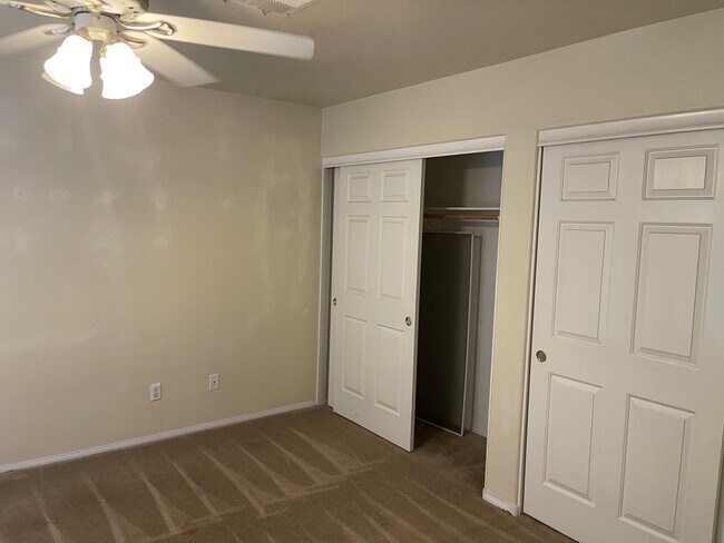 Building Photo - 2246 Sisley Pl