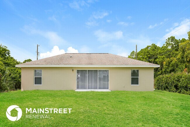 Building Photo - 104 Zona Ave N