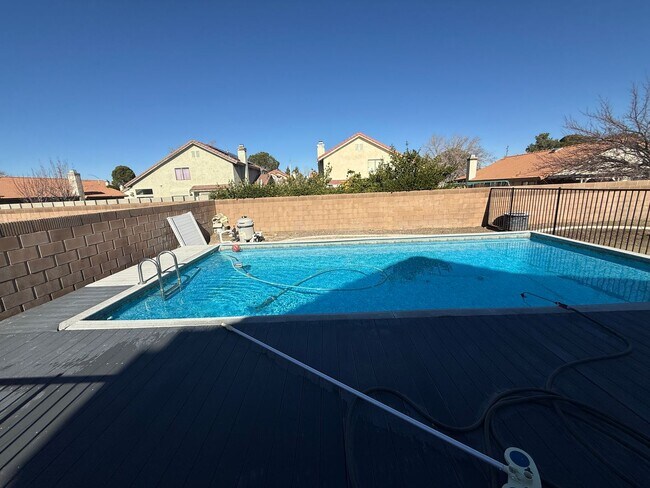 Building Photo - Spacious 4-Bedroom Home with Solar, Pool & Spa in Lancaster!