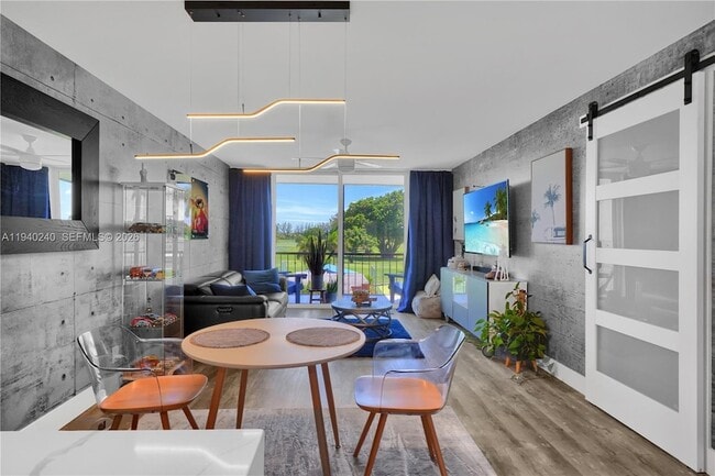 Building Photo - 8900 Washington St