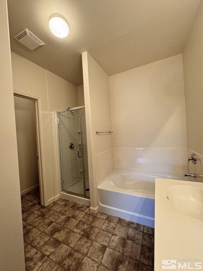 Building Photo - 1325 S Meadows Pkwy