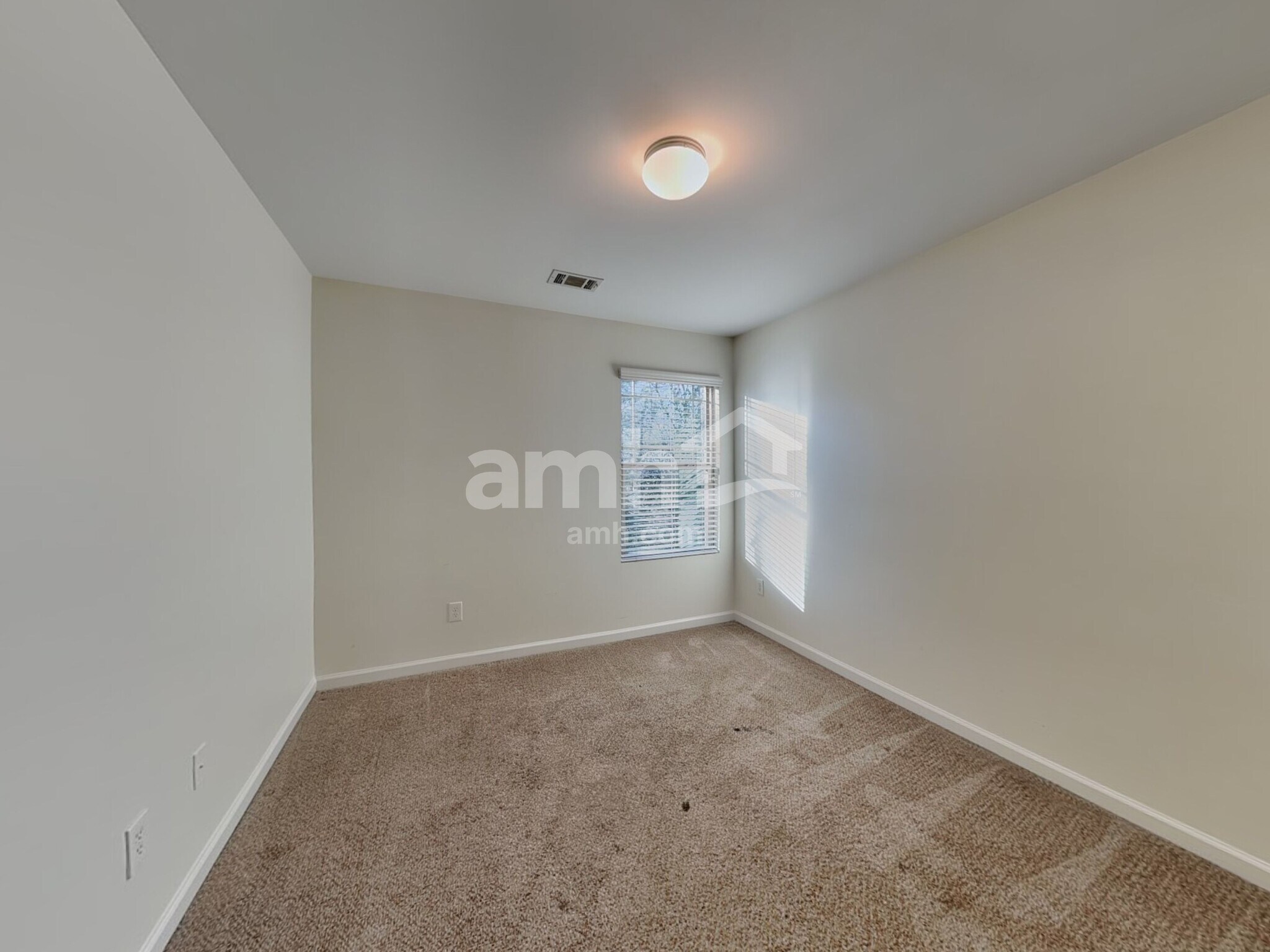 Building Photo - 4863 Clarkstone Dr