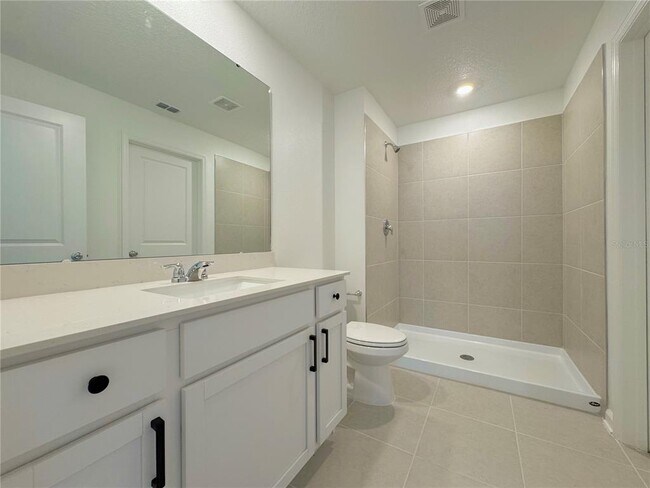 Building Photo - 2710 PIONEER Trl