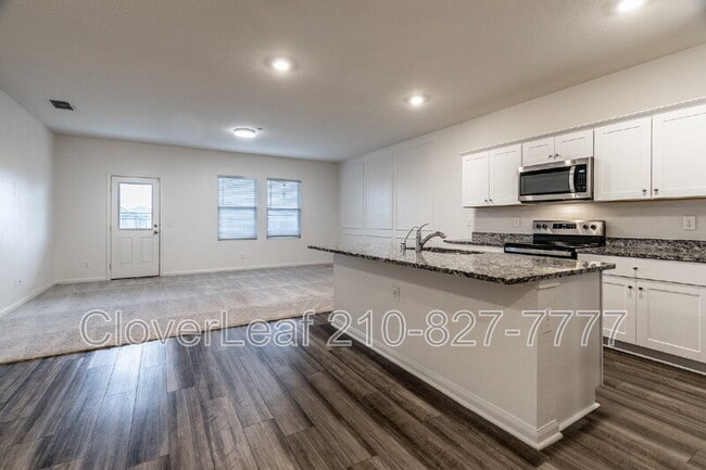 Building Photo - 8319 Falcon Meadow Dr