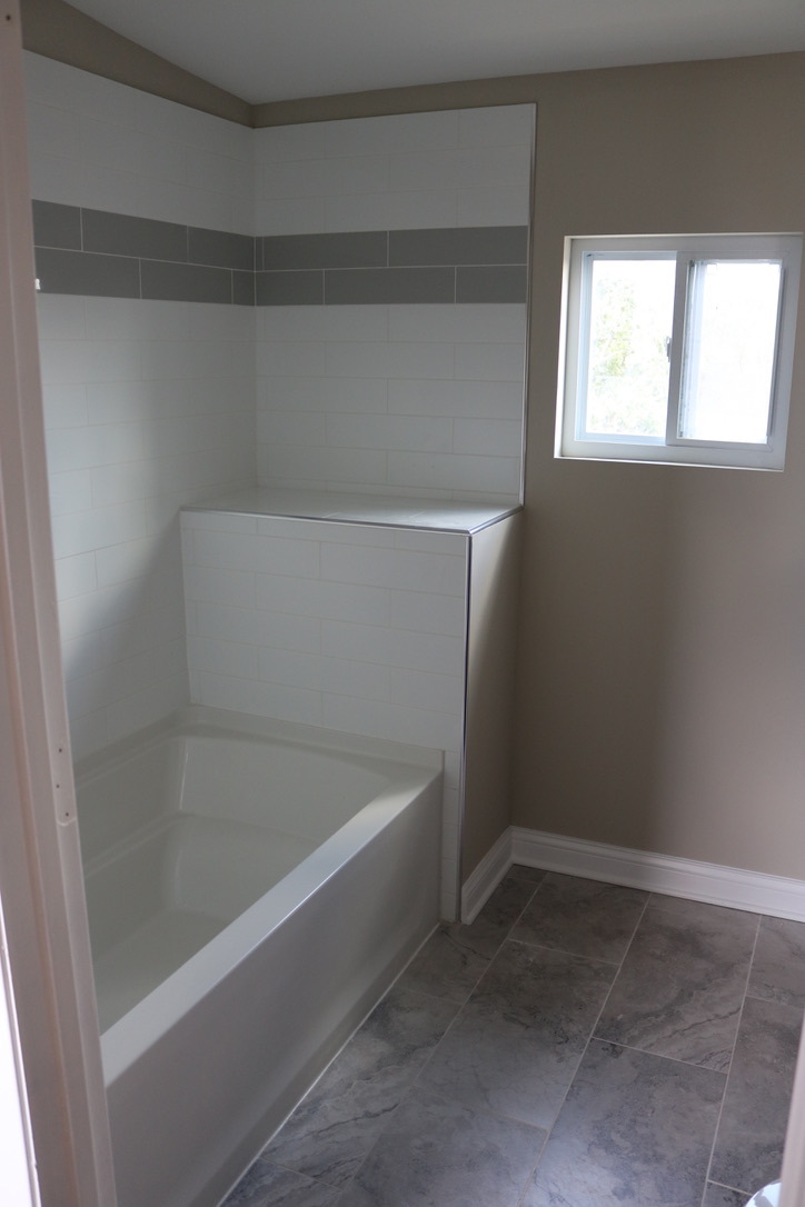 Bathroom - 939 W 34th St