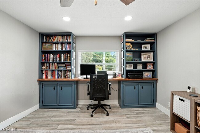 Building Photo - 1250 Kasamada Dr