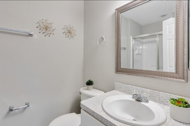 Building Photo - 23843 Single Oak St