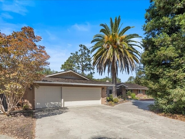 Building Photo - 19521 Tweed Ct
