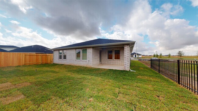 Building Photo - 28950 Yulee Mill Dr