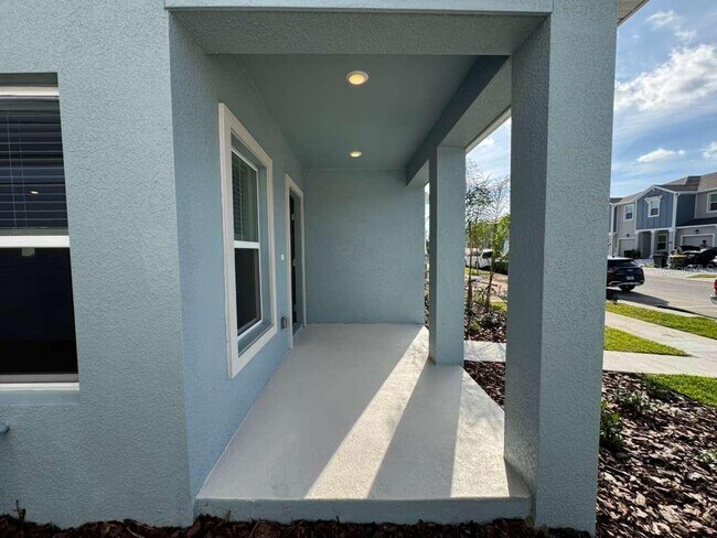 Building Photo - 6004 Zen Wy