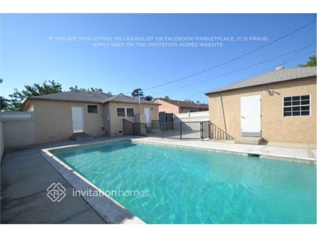 Building Photo - 5416 Pimenta Ave