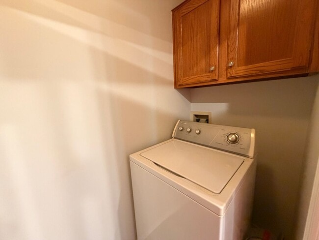 Building Photo - This home is a perfect blend of comfort and functionality, making it an ideal choice for those se...