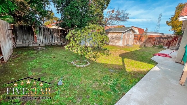 Building Photo - House for Rent on 4605 Mt. Vernon Avenue