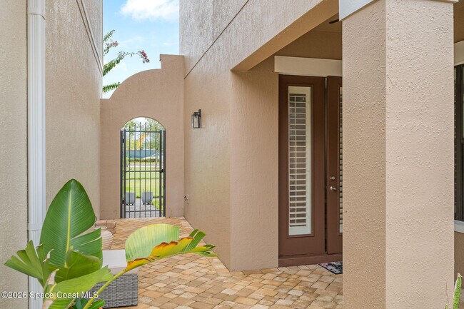 Building Photo - 8870 Napolo Dr
