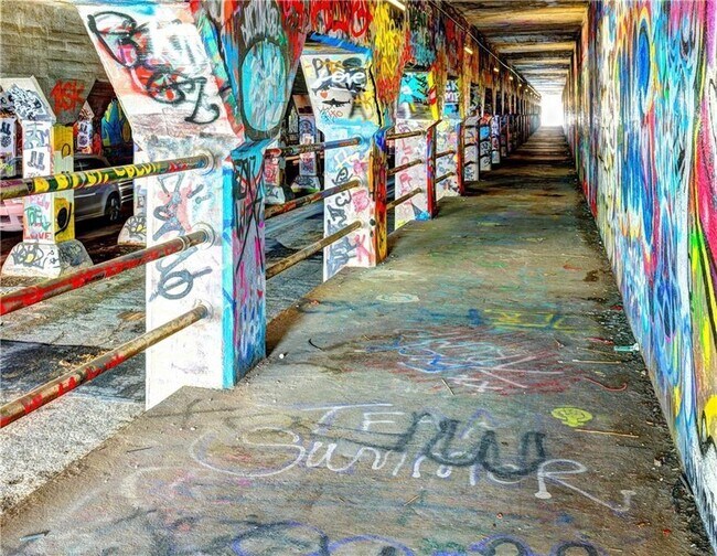 Building Photo - 1205 Skylar Ln SE