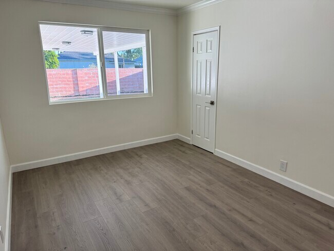 Building Photo - 3536 West Ave