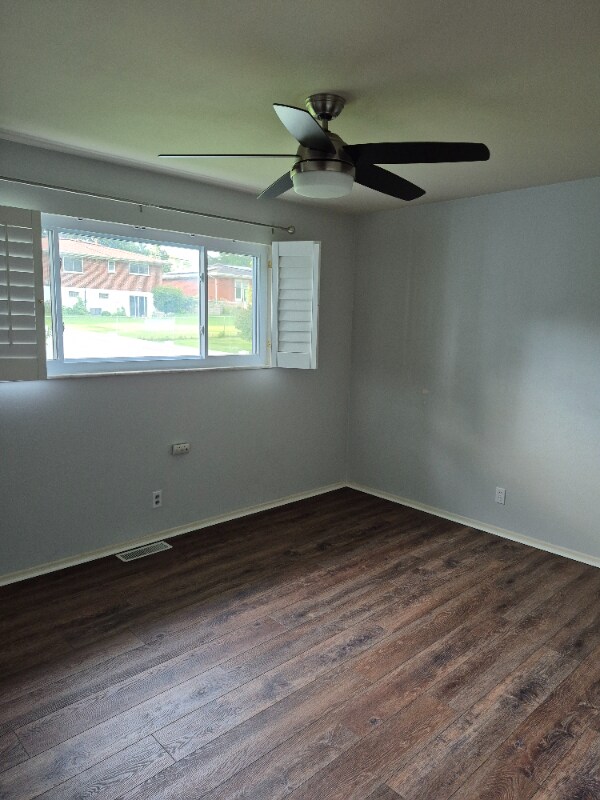 Building Photo - 9663 Yorkshire Estates Dr