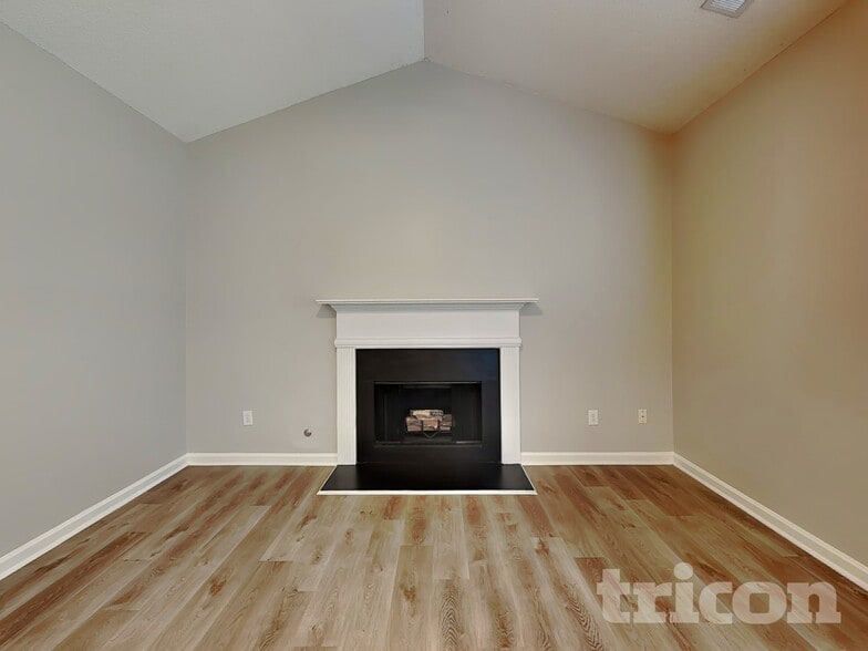 Building Photo - 114 Arbor Chase Pkwy