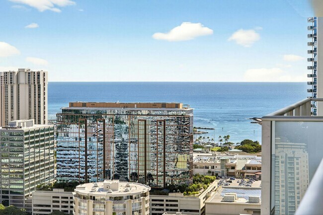 Building Photo - 1500 Rycroft St