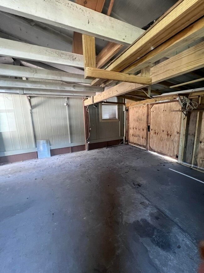 Building Photo - 2363 Susan Dr