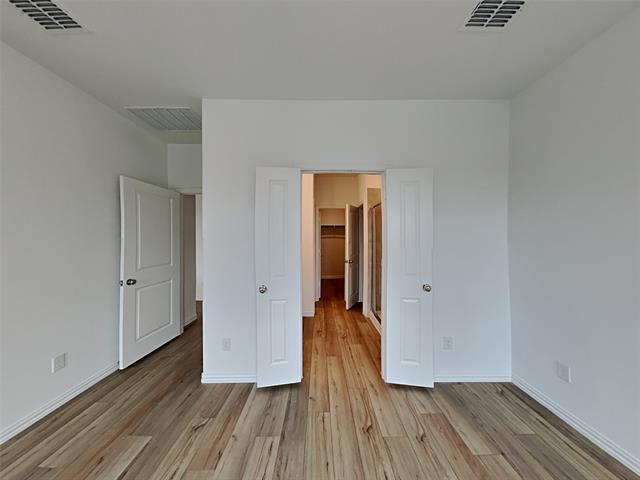 Building Photo - 7900 Green Heron Dr