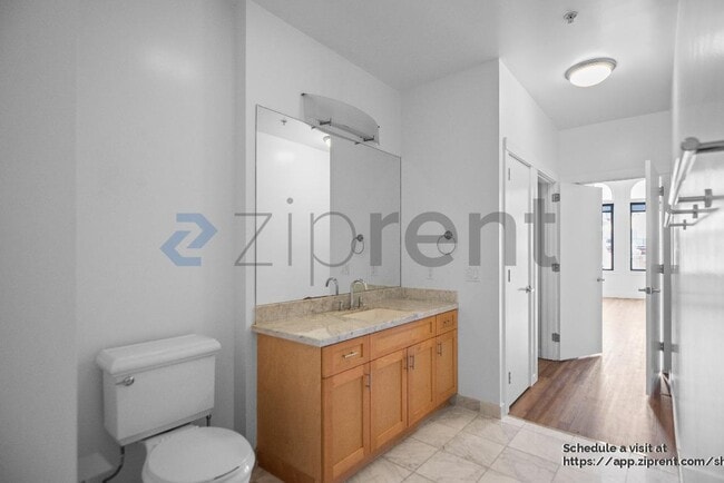 Building Photo - 1755 Broadway