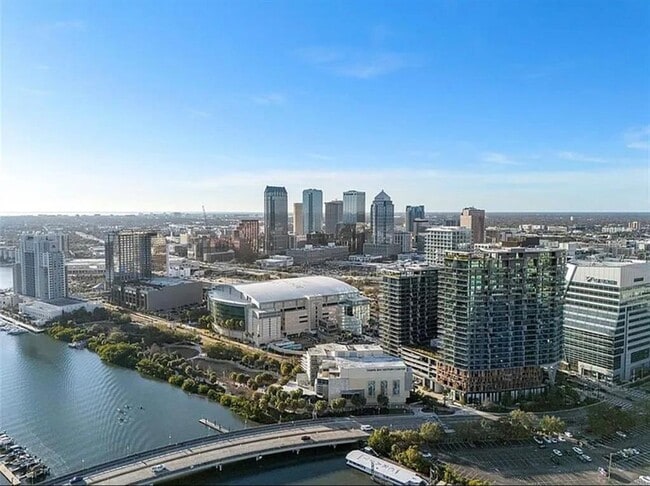 Building Photo - 804 Normandy Trace Rd