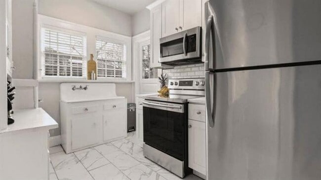 Building Photo - 1 bedroom in Atlanta GA 30307